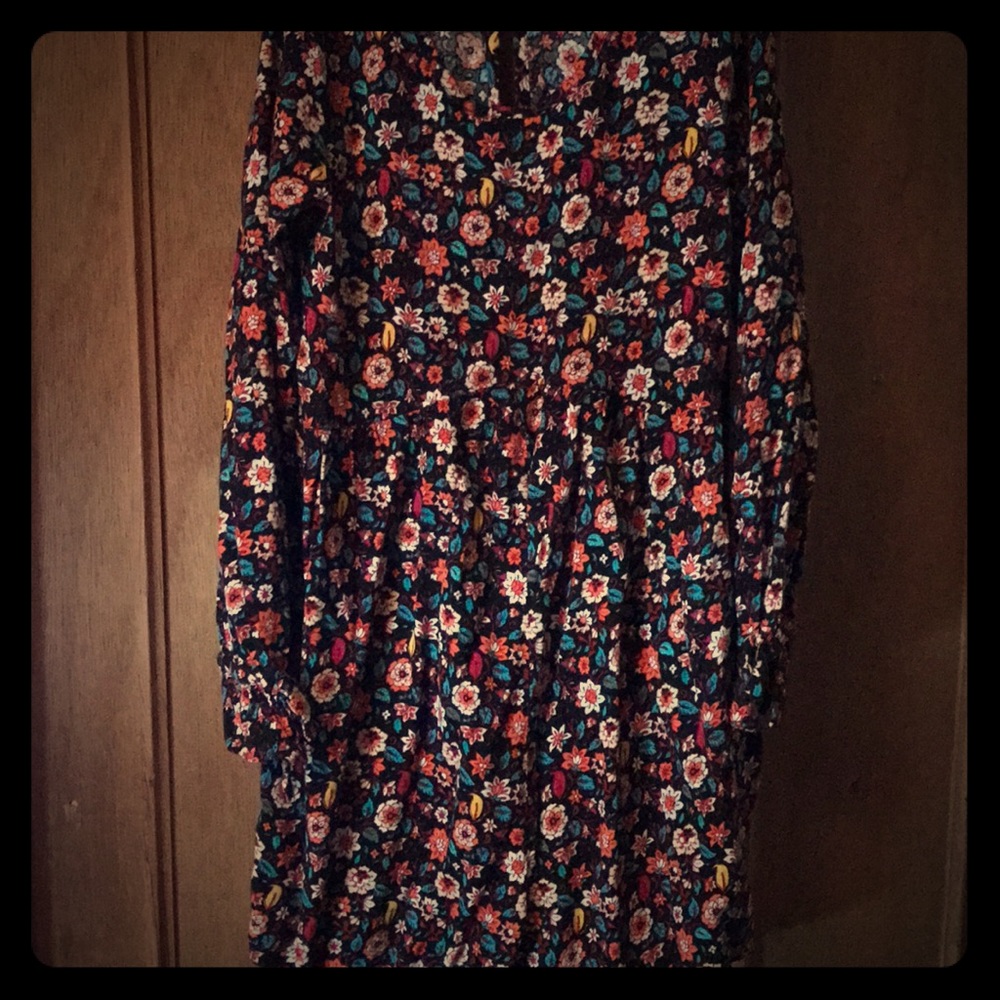 Girls floral dress